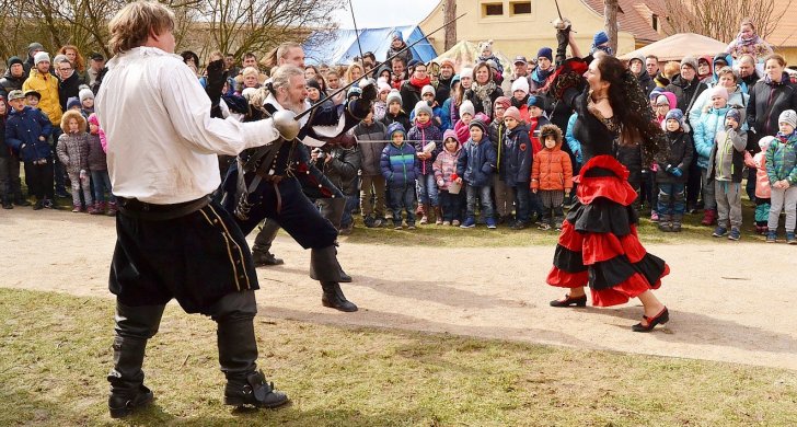 13_nový hrad velikonoce.jpg